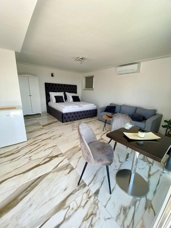 Apartma Hill Portorose Exterior photo